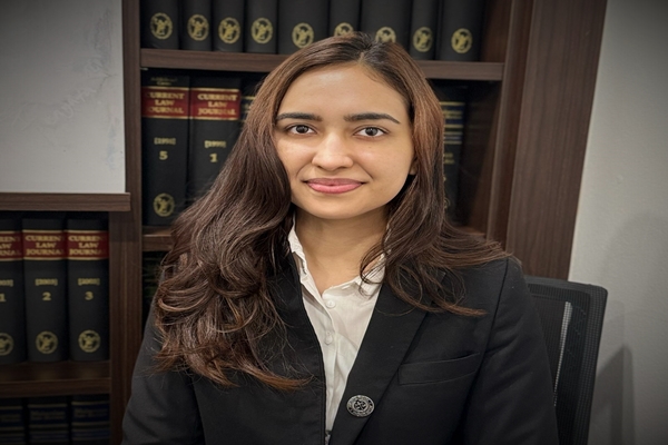 KAUR RASHVEEN